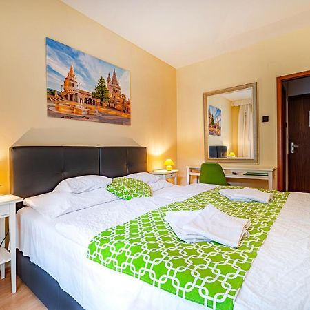 בודפשט Hotel Bobbio מראה חיצוני תמונה
