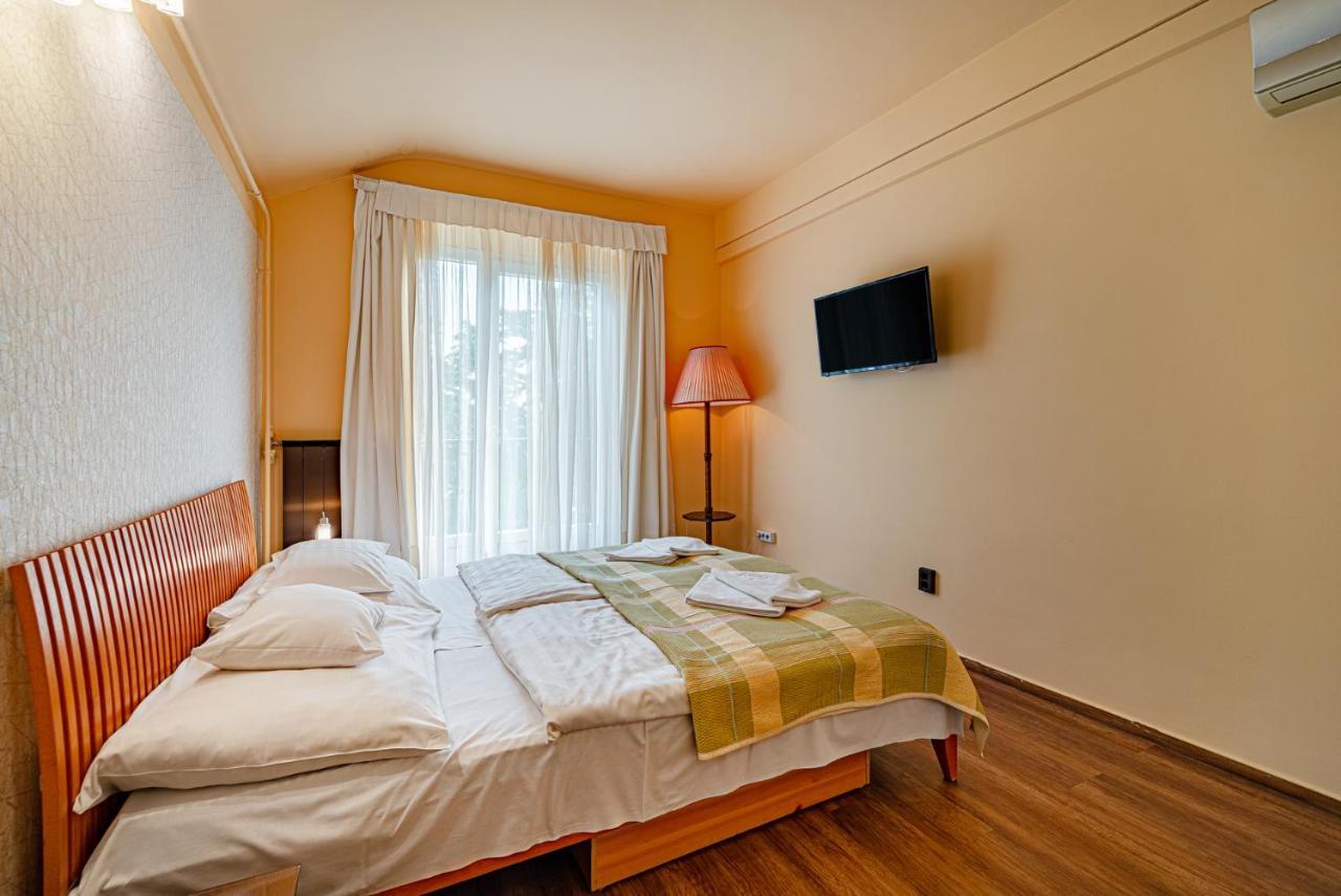 בודפשט Hotel Bobbio מראה חיצוני תמונה